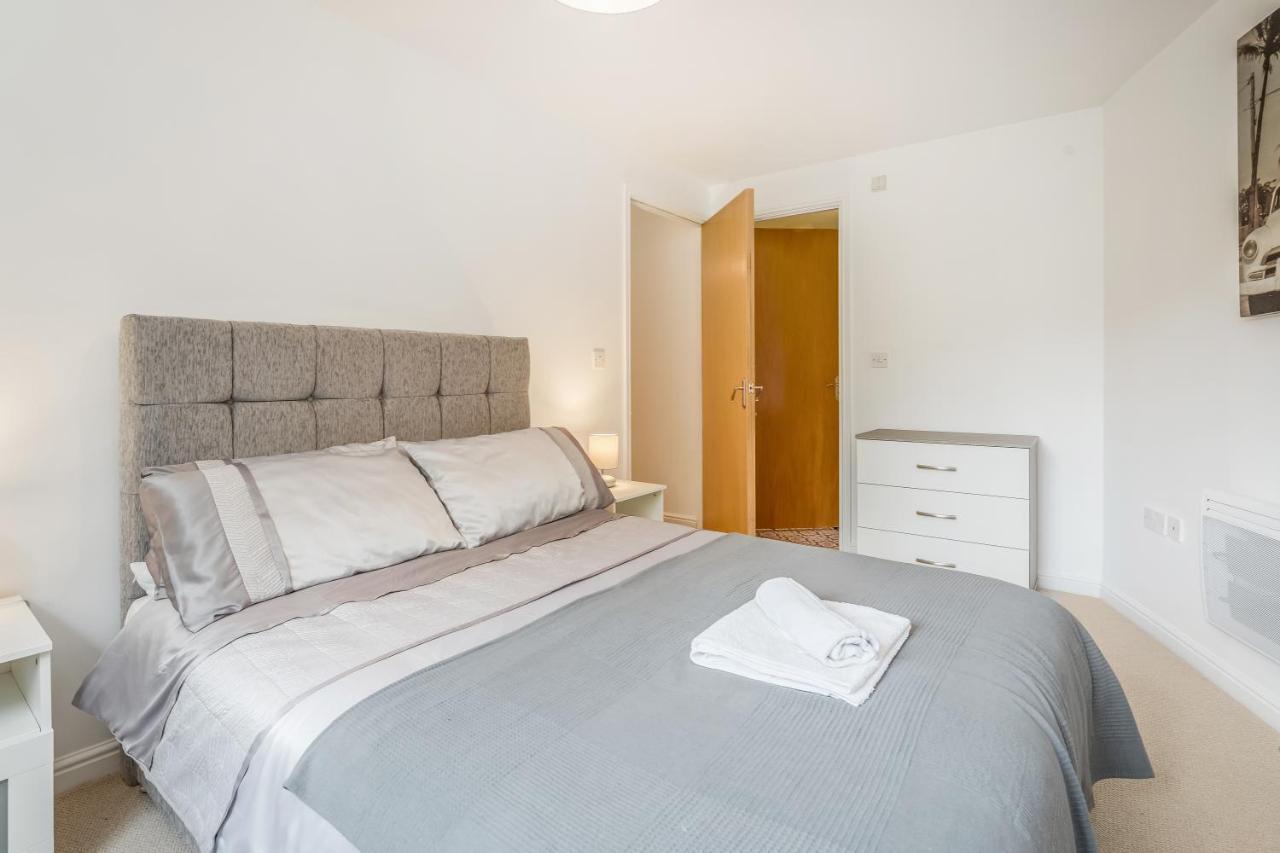Saughton Suite With Views Of Water Of Leith Édimbourg Extérieur photo